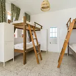 Hostel Jungle House *