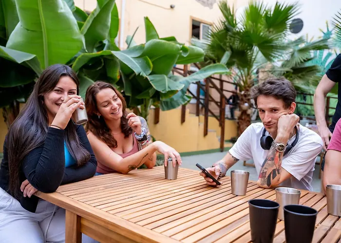 Jungle House بيت شباب لاس بالماس دي غران كاناريا